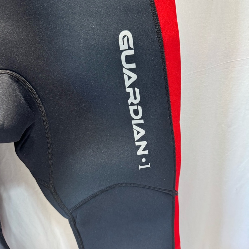 Hevto NWT wetsuit, sz adult S, unisex, red/black - Picture 2 of 6
